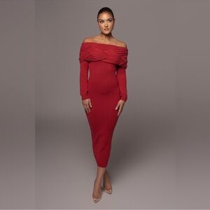 Red sweater dress by Jluxlabel